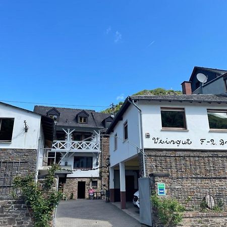 Hotel Altes Weingut Bröhl Hatzenport Exterior foto